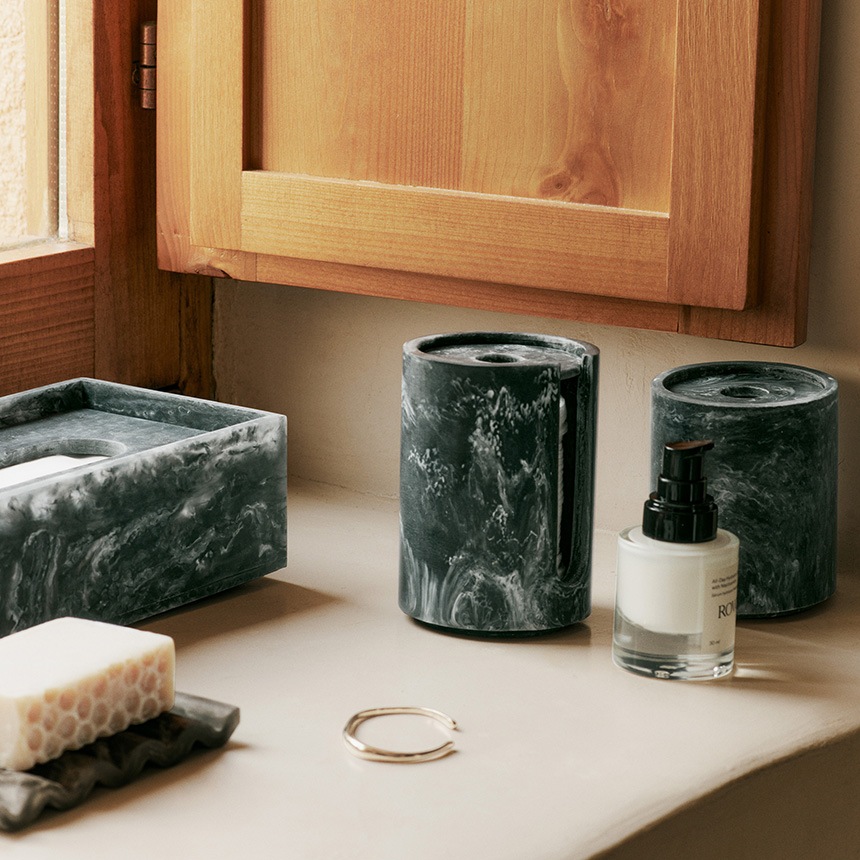ferm LIVING �ե������ӥ� Mist Container �ߥ��ȥ���ƥ� ľ��8cm ��SALE10�� �̲����߾�ʪ���� ��Ǽ ������ ��ӥ� ���奨�꡼ ���������꡼ ���̽� ���Ѽ� �ᥤ��ƻ�� �������� ��������Ź ����͢����