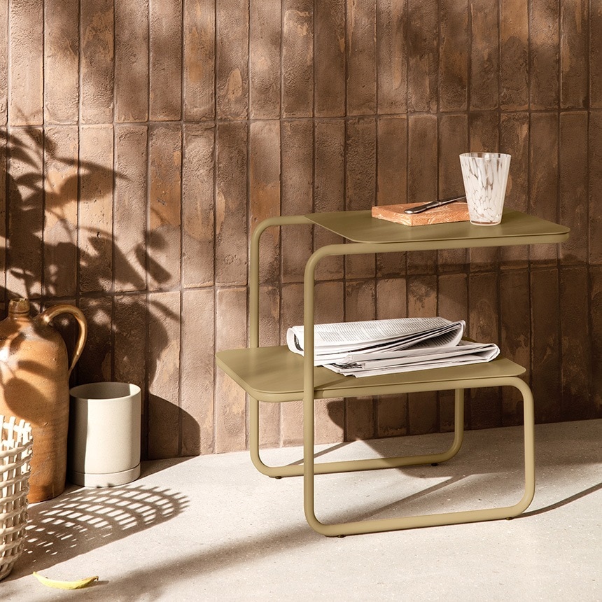 ferm LIVING �ե������ӥ� Level �����ɥơ��֥� �̲��ȶ� ����ƥꥢ ���� �ơ��֥� �ʥ��ȥơ��֥� ������� ��ӥ� ���� �٥��� �ƥ饹