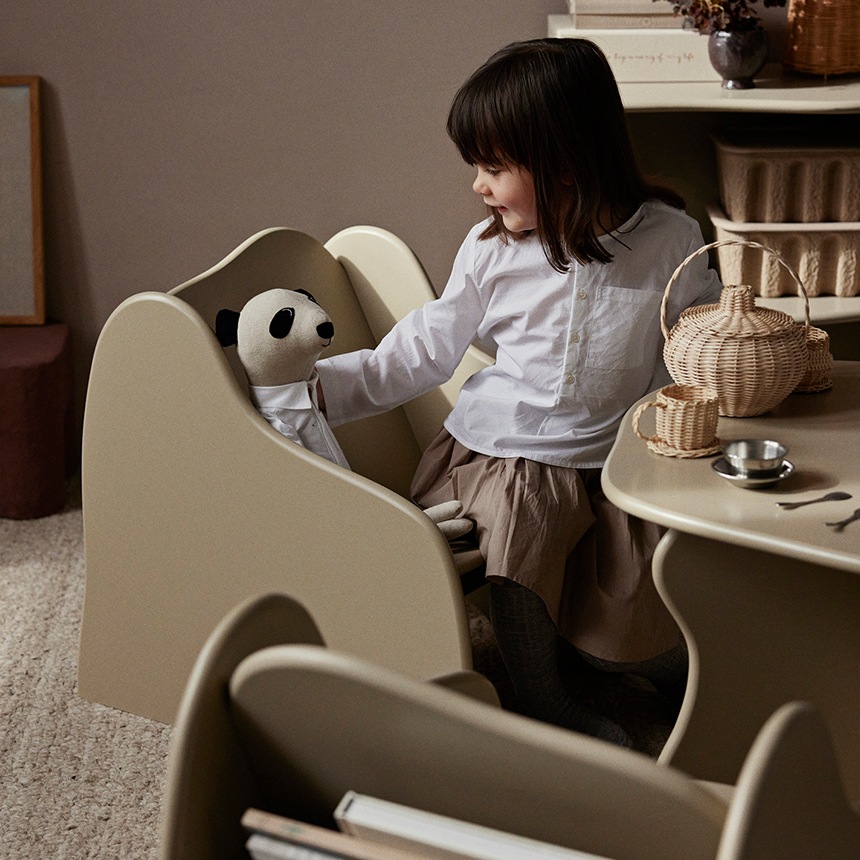 ferm LIVING �ե������ӥ� Slope Lounge Chair �������� �饦�󥸥����� ���å��������̲� ����ƥꥢ �ȶ� ���å��ȶ� ������� ���襤�� ���å��ȶ� ���� �Ҷ����� ���å��� ��������Ź ����͢����