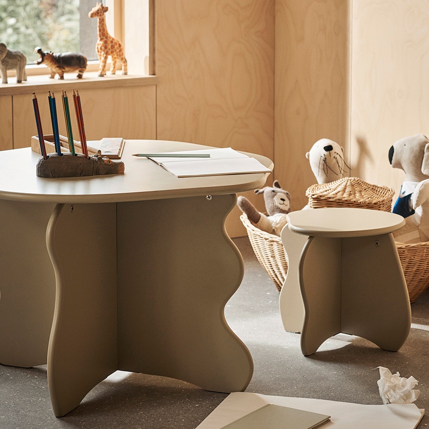 ferm LIVING �ե������ӥ� Slope Table �������ץơ��֥�  ���å��ơ��֥� �̲� ����ƥꥢ �ȶ� ���å��ȶ� �ߥ˥ơ��֥� ������� ���襤�� �ơ��֥� �Ҷ����� ���å��롼�� ���å��� ��������Ź ����͢����  ������̵����