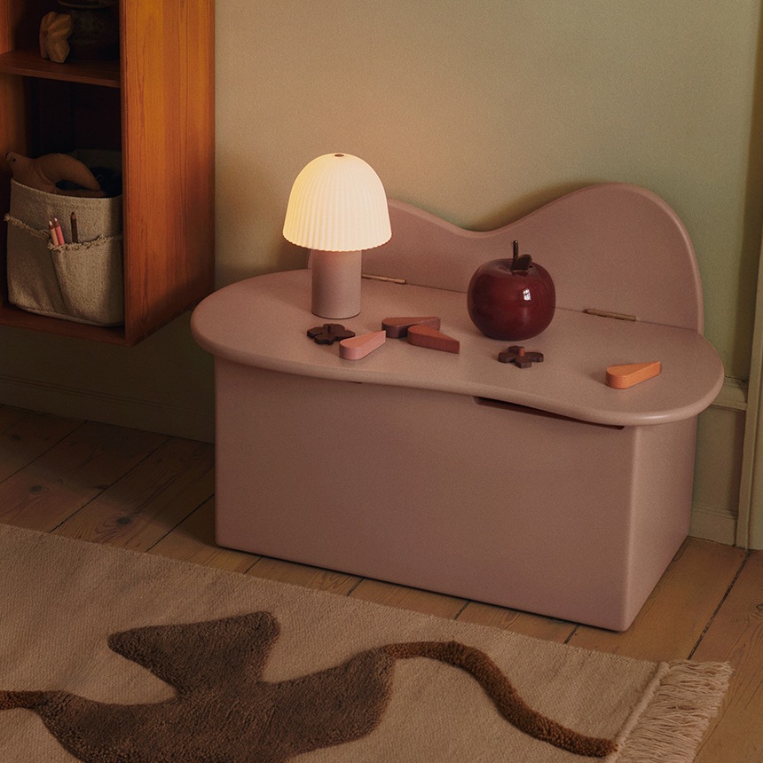 ferm LIVING �ե������ӥ� Slope Storage Bench �������� ���ȥ졼�� �٥�� ��Ǽ�٥���̲� ����ƥꥢ �ȶ� ������� ���襤�� �������Ȣ �����դ� ��Ǽ�ܥå��� �Ҷ����� ���å��롼�� ����͢����