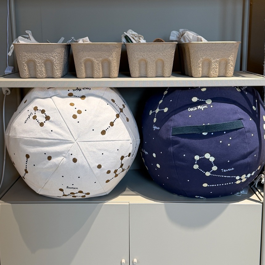 ferm LIVING �ե������ӥ� �����ŷ�Υ��å���� ľ��50cm Constellation Pouf  �̲� ���å���� ������� ������ �̲����� ����ƥꥢ ��ӥ� �Ҷ� ��� ���襤��  ������̵����