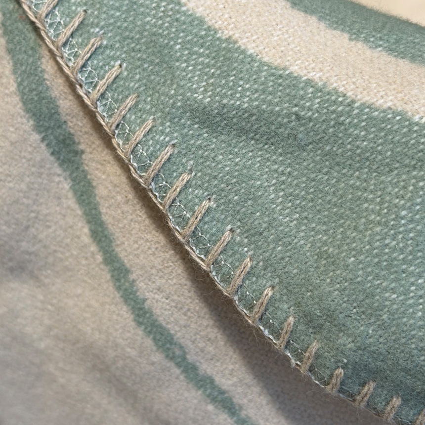 ferm LIVING �ե������ӥ� Skye Blanket �֥�󥱥å� 120cm��80cm  �͵� �֥��� �̲� ���åȥ� 100 ����ƥꥢ ������� ���襤�� �� ���� ���ä����� �Ȥ��� ��ӥ� ���� ����͢����  ������̵����