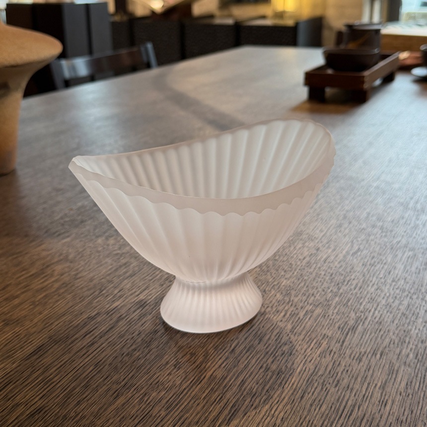 ferm LIVING �ե������ӥ� Fountain Glass Bowl �ե�����ƥ� �ܥ��� W19 �ե����ƥå� �̲����� ����ƥꥢ ��ʪ ���֥��� ����ƥꥢ���� �̲����� ��ʪ���� ���� ��ӥ� ��������Ź