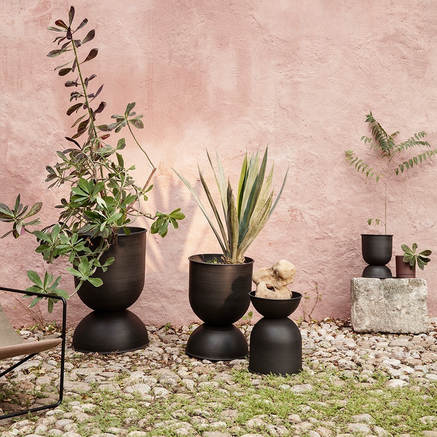 ferm LIVING Hourglass Pot ������饹 �ݥå� M������  �ץ�󥿡� ������� ȭ���С� �̲� �֥��� �͵� �����ǥ󻨲�