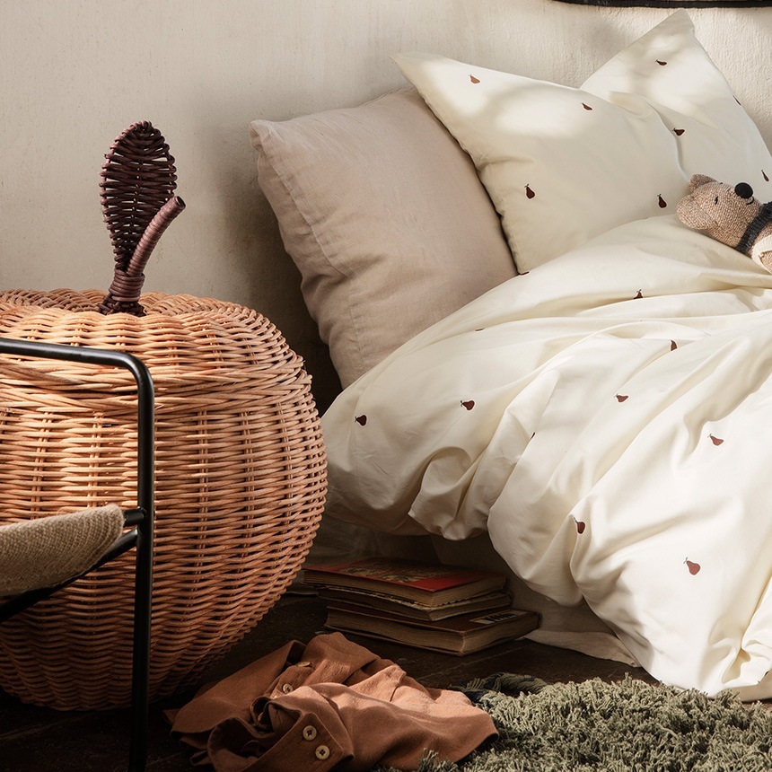 ferm LIVING Apple Braided Storage ��󥴤Υ��� S������  ������� �ǥ����ץ쥤 �̲� ���� ����ƥꥢ �Х����å� �饿��