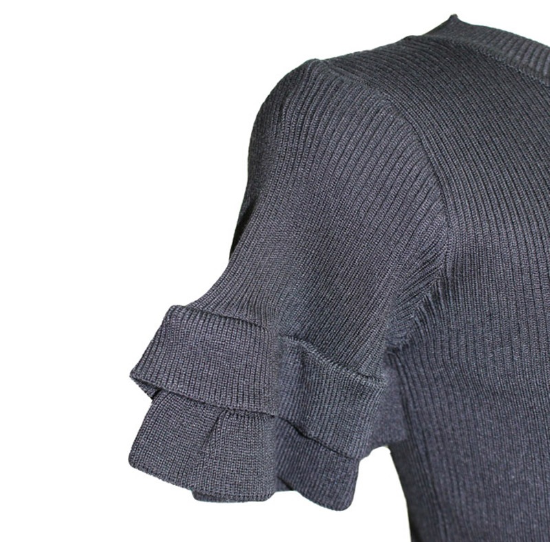 ��Cool Beauty TOPS Puff sleeves��