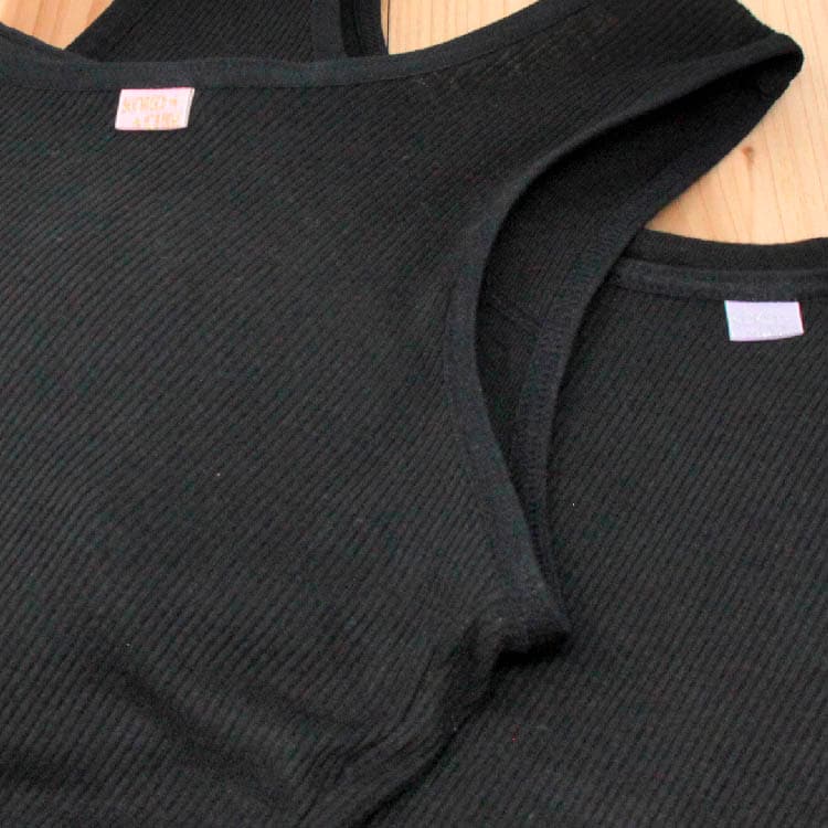 【女の子】モールドカップ付きタンクトップ ブラトップ 2枚組 150~165cm 胸二重【吸水速乾】