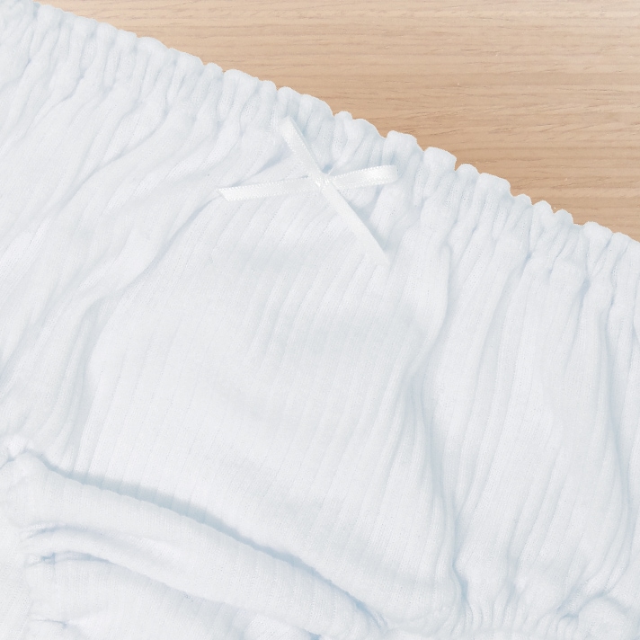 【女の子】【下着】キッズジュニア　白ショーツ　２枚組　リブ無地/リボン付き　100～165cm【綿100％】