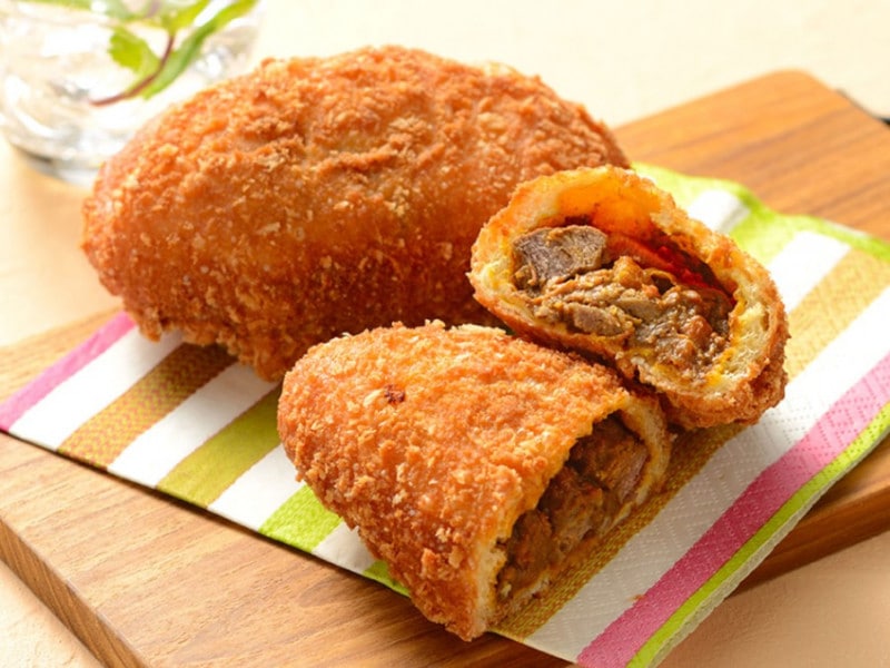 特製ビーフカレーパンセット