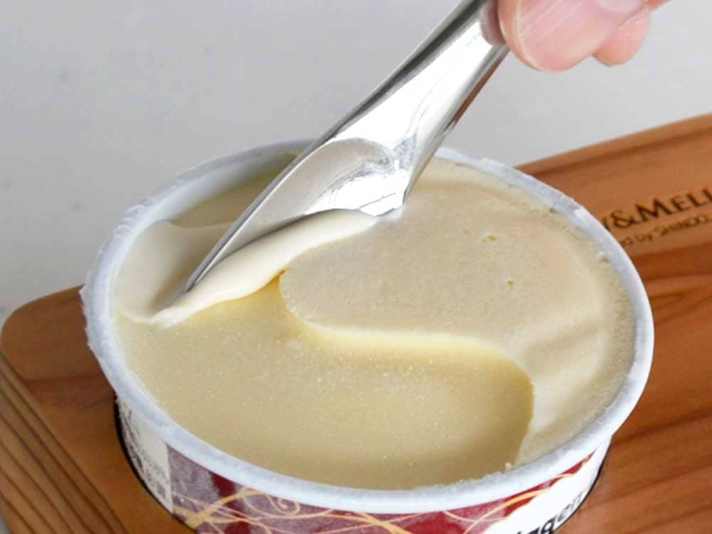 アイスクリームスプーン★ジンベイザメ★体温でアイスが溶けてすくいやすい♪ aisu-spoon2024.jpg