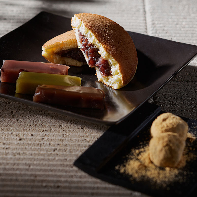 外郎重ねと三笠焼・苞もちの詰合わせ　[A035BN]