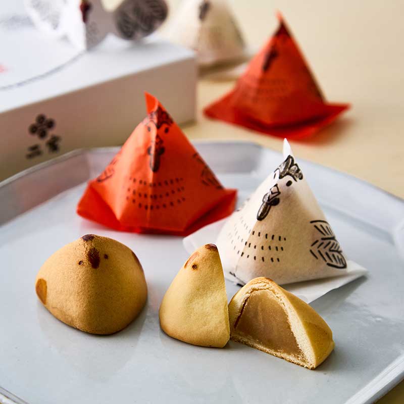 蘇枋隼飛 おまんじゅう 鬪鶏まんじゅう [A072BN] | 店舗,菓匠二宮 | 旅するように和菓子