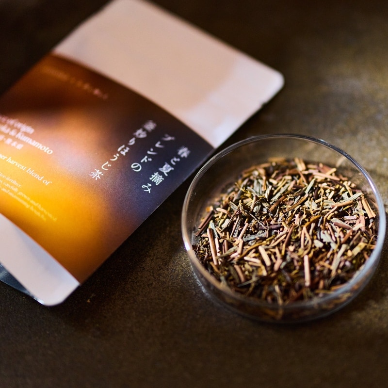 春と夏摘みブレンドの釜炒りほうじ茶 [T102]