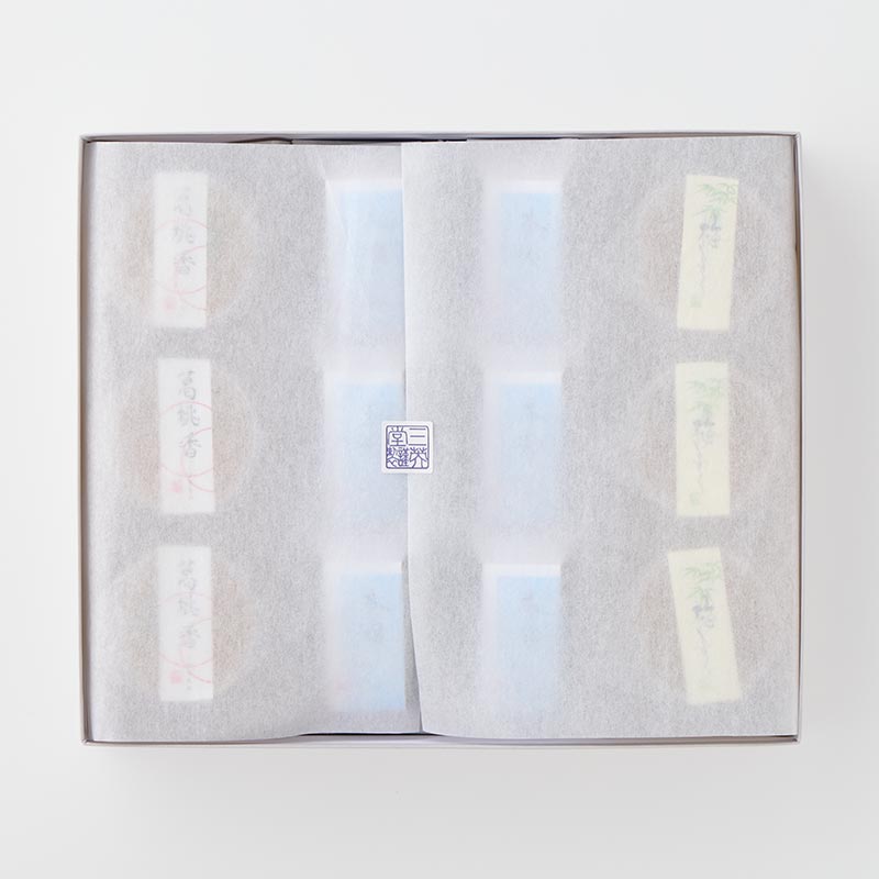 夏暦 涼菓3種詰合せ 12個入 [A053BN] | 店舗,三英堂 | 旅するように