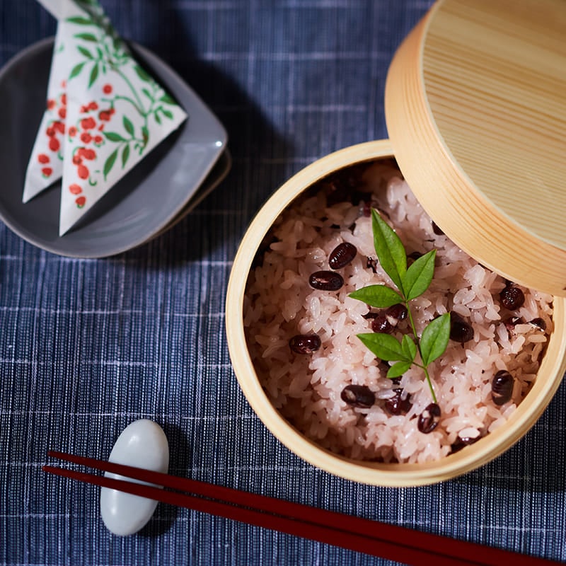 赤飯6寸折 [A006B] | 店舗,鳴海餅本店 | 旅するように和菓子と出逢う