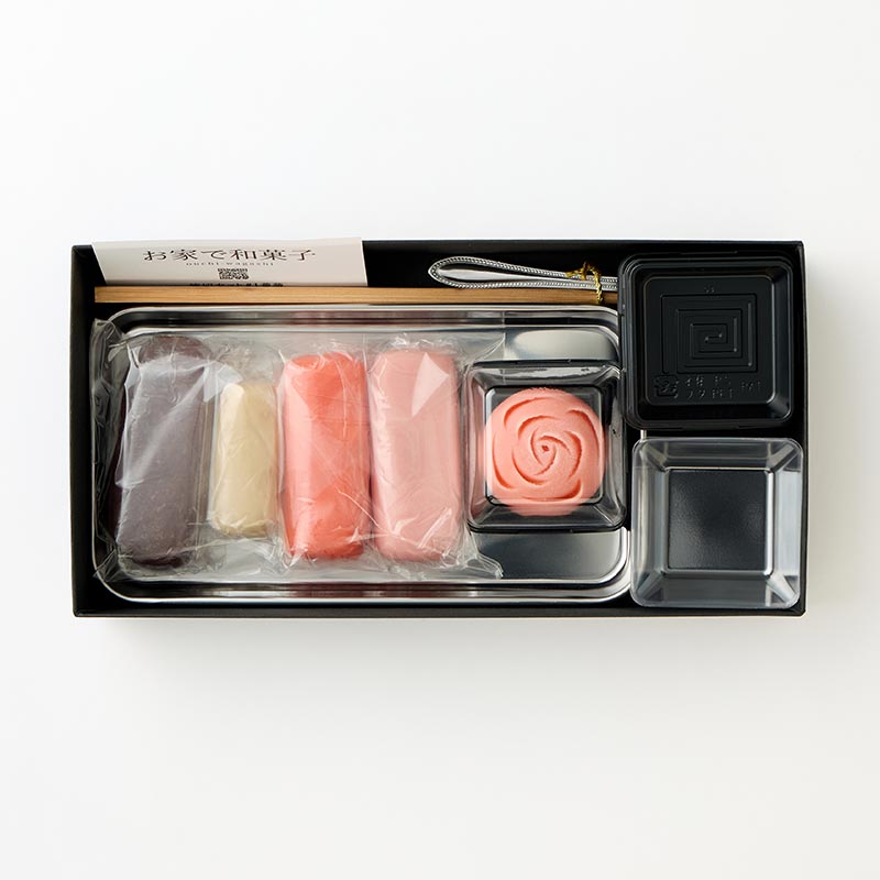 お家で和菓子「煉切・薔薇」 [A025] | 店舗,引網香月堂 | 旅するように