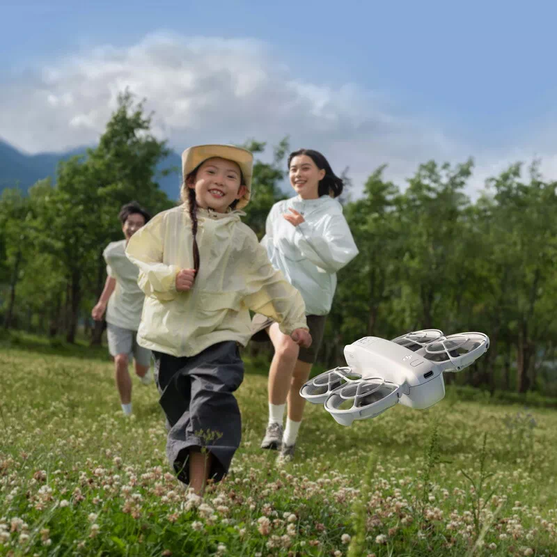 DJI Neo Fly More ドローン コンボ グレー カメラ付き 4K | 1