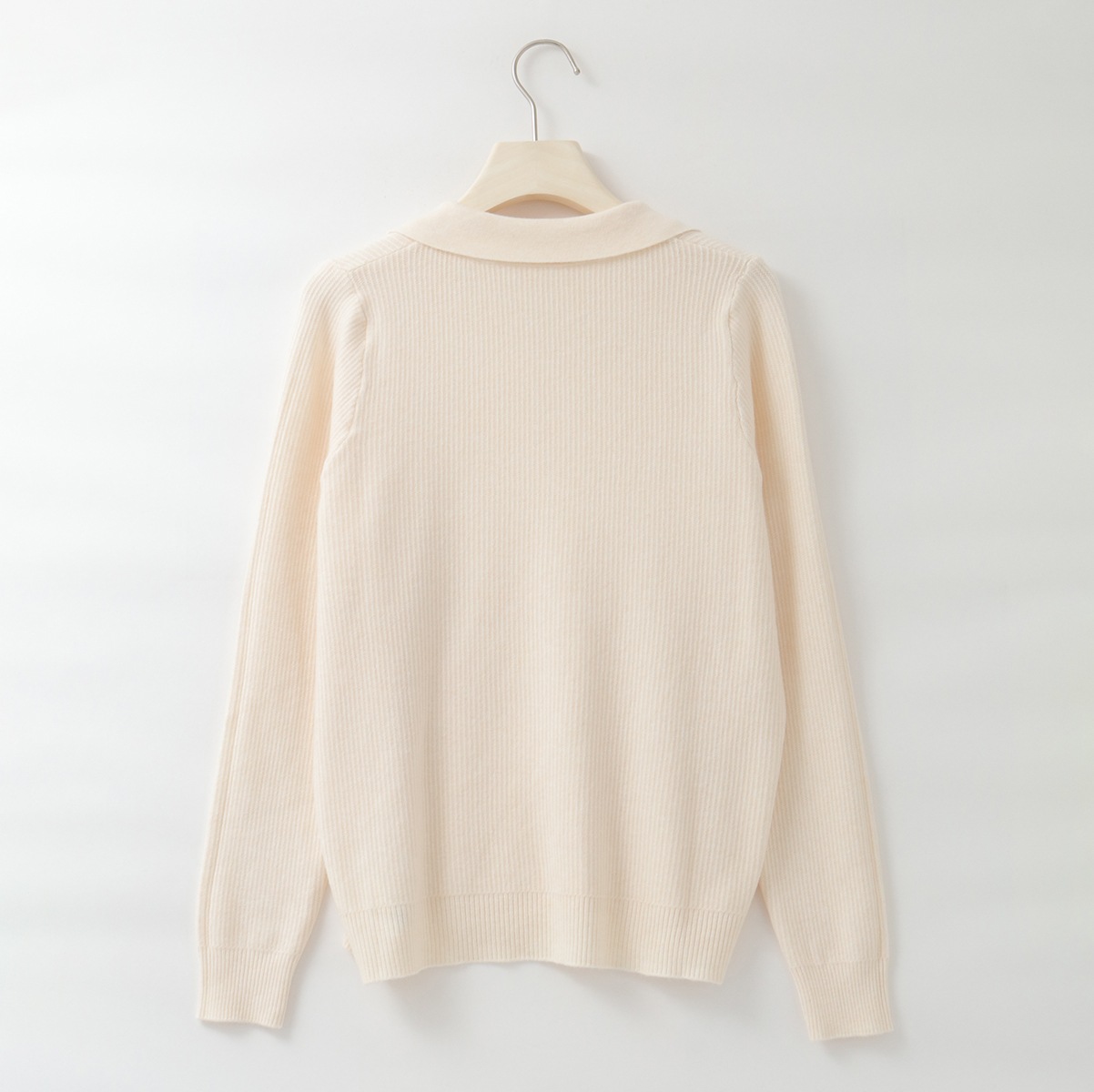 スキッパーデザインニットプルオーバー[41412669]natural mist