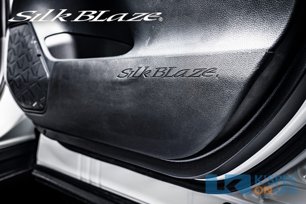 SilkBlaze եȥɥåɥ RAV4 [֥å쥶Ĵ]