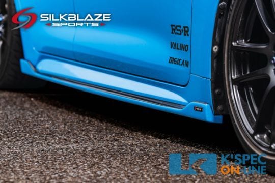 SilkBlaze Sports トヨタ【カローラスポーツ 】サイドフラップ
