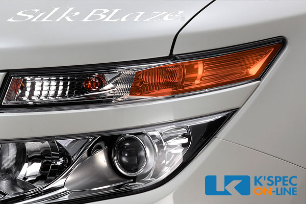 E52 エルグランド　LEDアイライン E52 エルグランド LEDアイライン