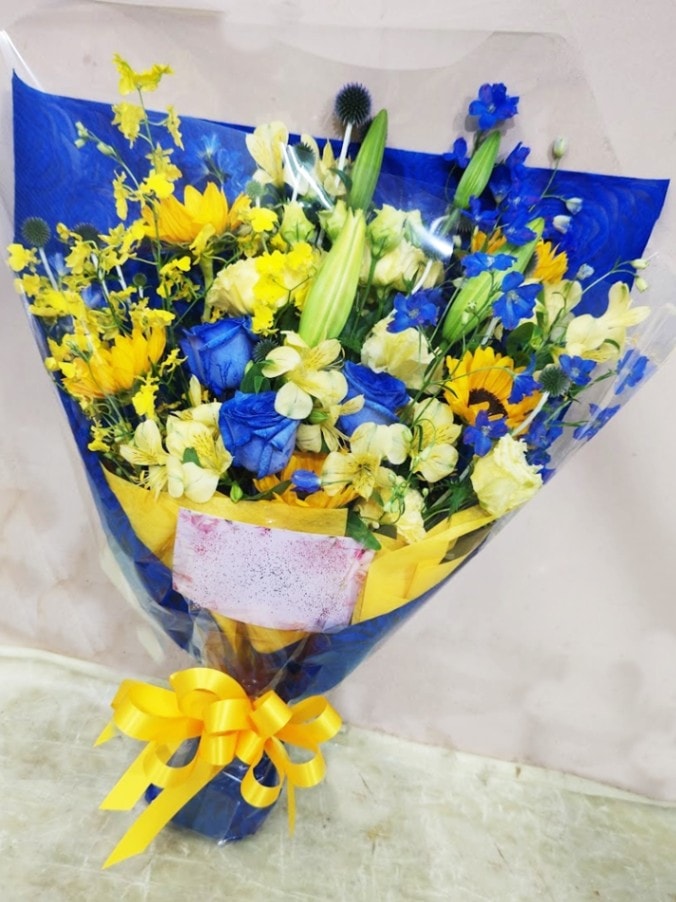 全国配送可能！ ブルーイエロー系 花束 bqt-008