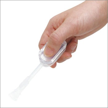 お尻シャワシャワ 使い切りMY洗浄器 3本入（お尻洗浄器 おしり洗浄器 携帯 持ち運び 衛生 清潔 洗浄 トイレ用品 精製水)