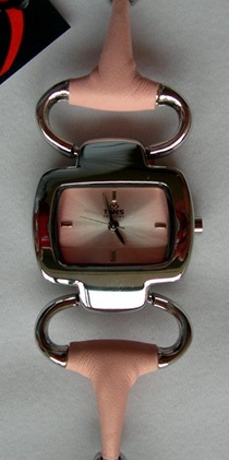 A1537 Rosa