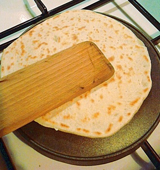 �ԥ��ǥ��������ѡ��ƥץ졼�ȡ�ľ��23�ѡ�����PIASTRA piadina romagnola 23cm