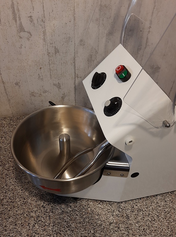 impastatrice a forcella SUNMIX SUNFORK10/B (motorized bowl) - �ԥåĥ��ѤΥե������ߥ�����SUNMIX SUNFORK10/B  -��Made in Italy