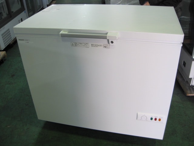 KITACO メーター 7377.5km 車冷却システム サーモスタット ハウジング自動車部品、に適用される