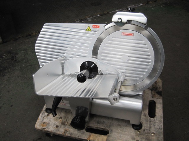 業務用　ミートスライサー　TBMS-300N TBMS-300N ミートスライサー 回転刃30cm 幅610×奥行500×高さ450(mm