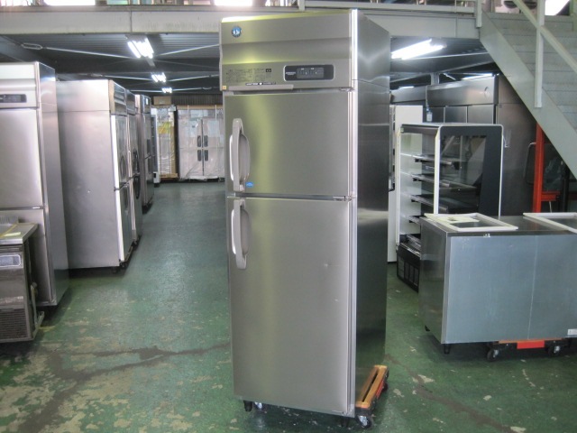 TOSHIBA&FUKUSHIMA 業務用 冷凍冷蔵庫100V 中古・良品 000000035630_SR4zPDe.jpg