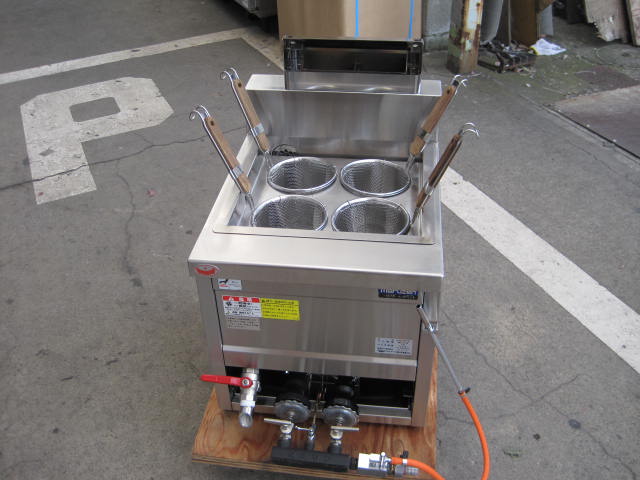 業務用ゆで麺器　都市ガス タニコー】【業務用】【中古】 ガスゆで麺機 TU-3* 都市ガス ｜中古