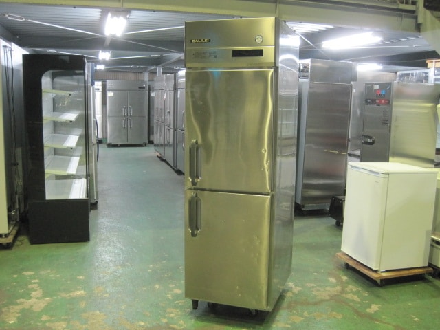 ホシザキ】【業務用】【中古】 冷凍庫 HF-120A3-1◎ 三相200V ｜中古