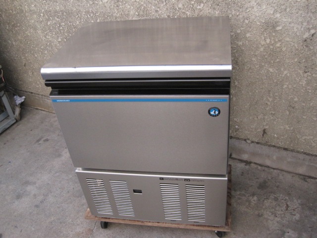 ■中古品 ダイワ製氷機 DRI-45LME 45L 2012年製 アイスキューブメーカー 厨房 630ｘ450ｘ800ｍｍ 動作問題なし■ □中古品 ダイワ製氷機 DRI-45LME 45L 2012年製 アイスキューブ