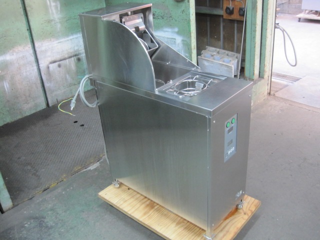 ����š������������������������ᡦ���ڵ���NM121B��ñ��100V��2021ǯ��