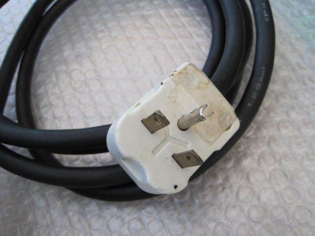 �ڥۥ������ۡڶ�̳�ѡۡ���šۡ�IH�������HIH-2CE-1��ñ��200V