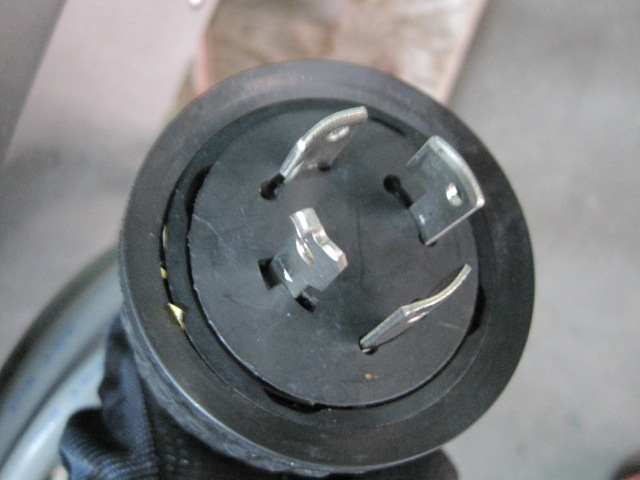 �������������ۡڶ�̳�ѡۡ���šۡ�������������SD64E3B��������200V����50Hz����