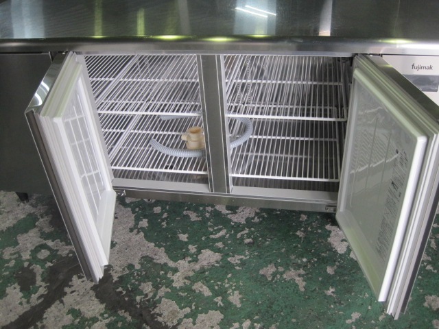 ����šۥե��ޥå�����¢������ɥơ��֥롡FRT1875KBRX****��ñ��100V��2023ǯ��
