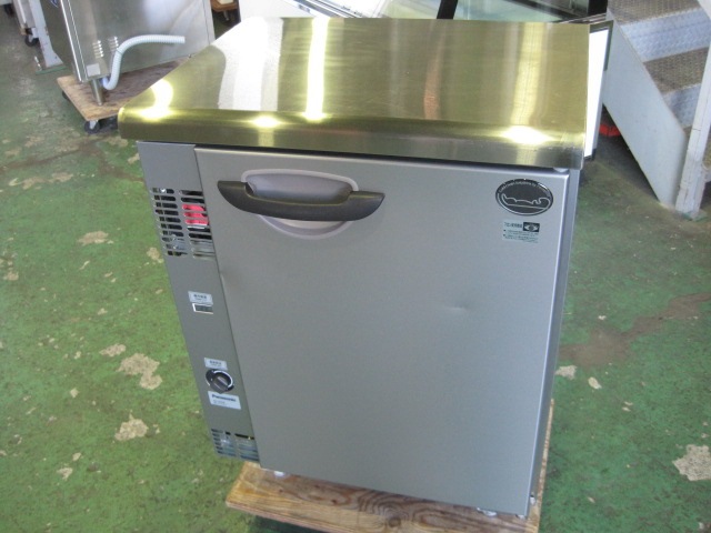 5388 業務用冷凍庫 横型 コールドテーブル SUF-G641B 2021年製 SUF-G641B パナソニック 冷凍 コールドテーブル 1Φ100V 内装ABS