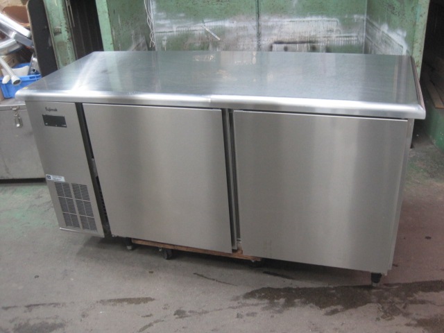 ����šۥե��ޥå�����¢������ɥơ��֥롡FRT1560KX��ñ��100V��2022ǯ��