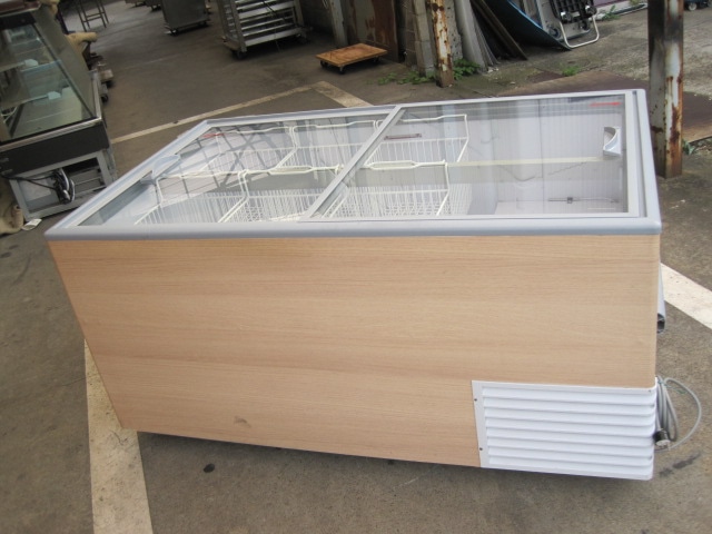����šۥ��Υ��䵡�����ॷ�硼��������VT-150*��ñ��200V��2022ǯ��