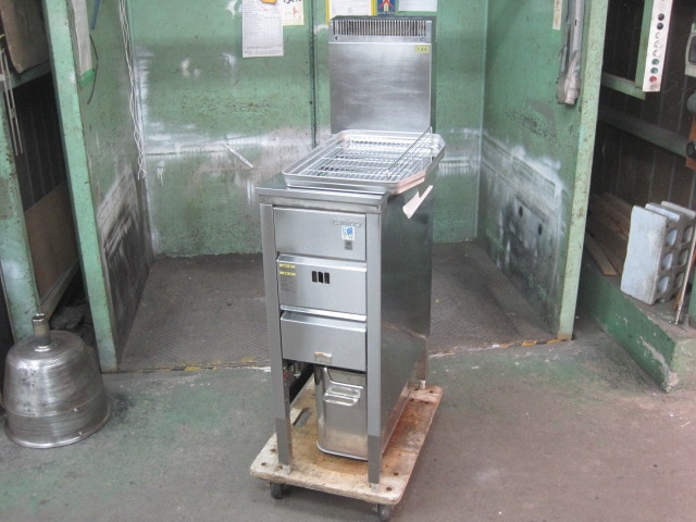 tanico ガスフライヤー TGFL-30C 都市ガス 関東圏～関西圏 送料込 中古】タニコー ガスフライヤー TGFL-30C 都市ガス｜2016年製 ｜中古