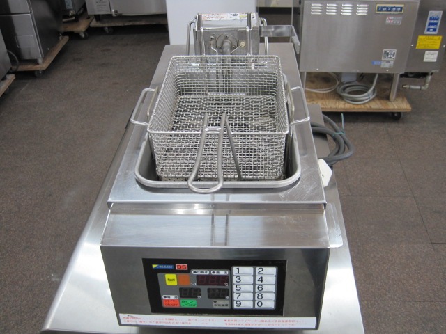 �ڥޥåϵ���ۡڶ�̳�ѡۡ���šۡ�����ŵ��ե饤�䡼��FM-3H��ñ��100V