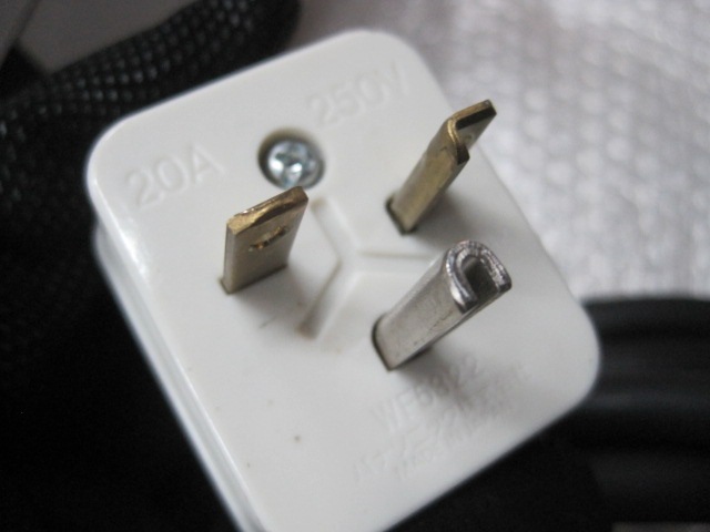 �ڥۥ������ۡڶ�̳�ѡۡ���šۡ�IH�������HIH-2CE-1��ñ��200V