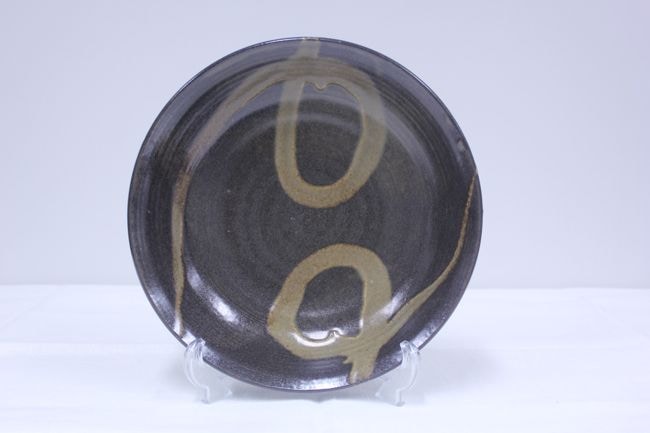 河井久 飾り皿 大皿「唐草紋鉢」 直径37.5cm 河井一喜 鉄釉 大皿 | 大阪店民藝陶器在庫,作家もの陶器 河井一喜