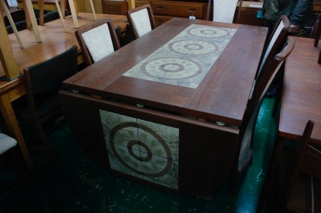 レンタル】デンマークヴィンテージ ダイニングテーブル（タイルトップ