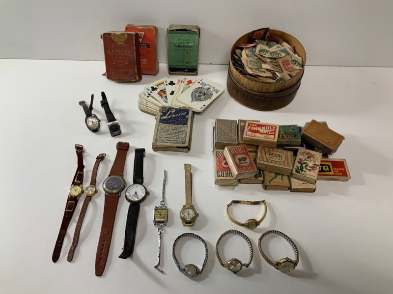 トランプ 切手 ・ マッチ箱 ・ 時計 コレクションアイテム 各種 | 倫敦